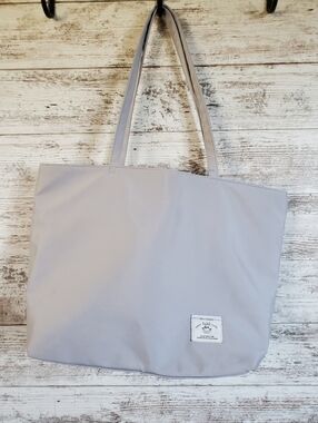 KALIDI Water Resistant Grey Zippered Tote Bag Beach Travel Shopping Market NWOT